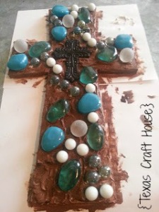 {Texas Craft House} Cross with Marbles - an easy DIY craft with tutorial